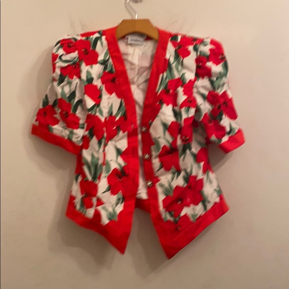 Warren saks fifth avenue red floral blazer